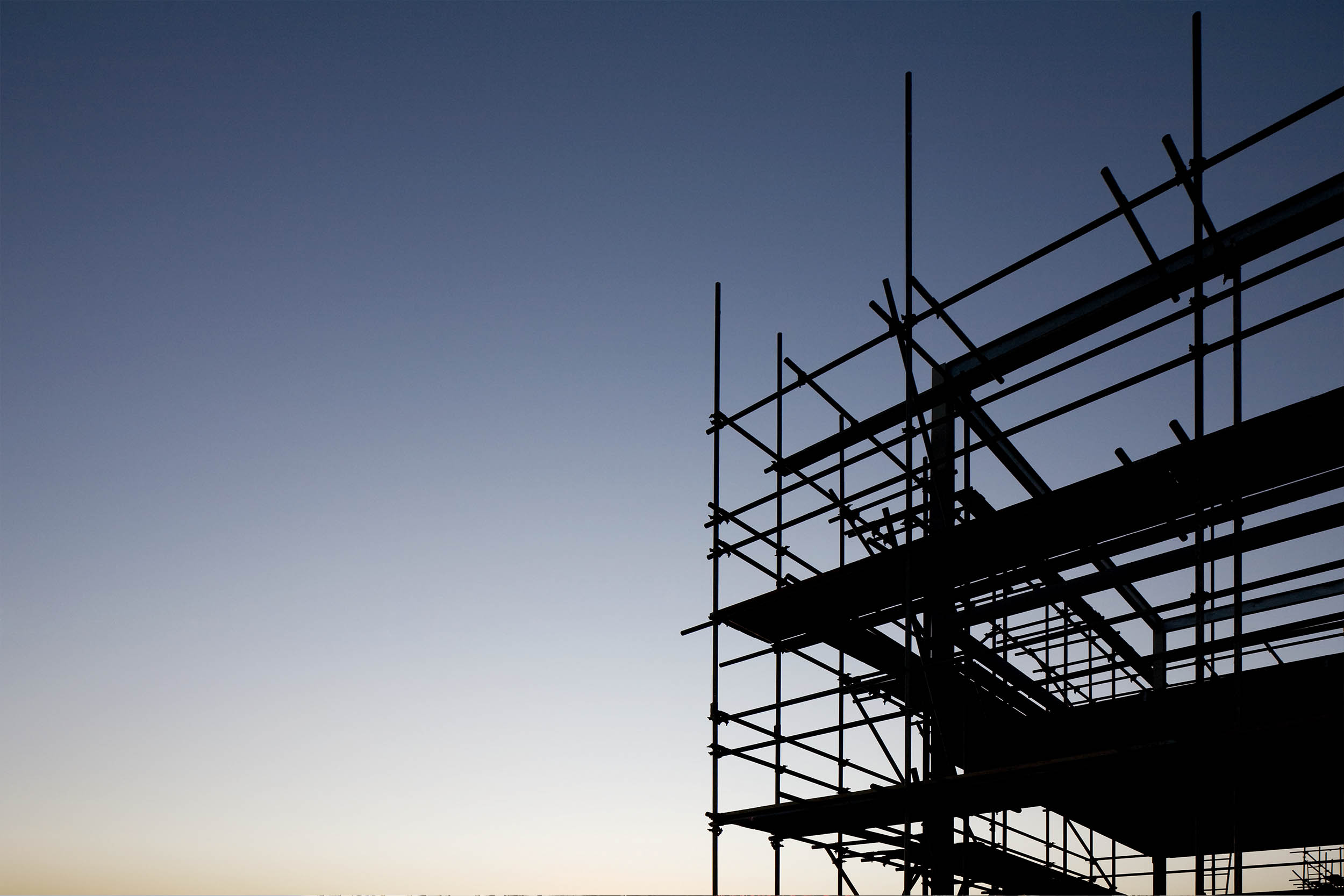 Scaffolding in Blackburn – safe access systems for roofing, renovations and new builds