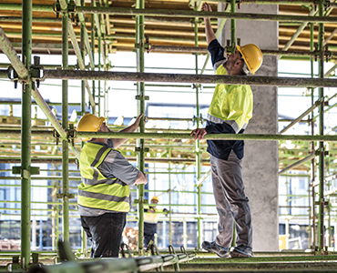 Apartment scaffolding Blackburn – safe multi-storey access